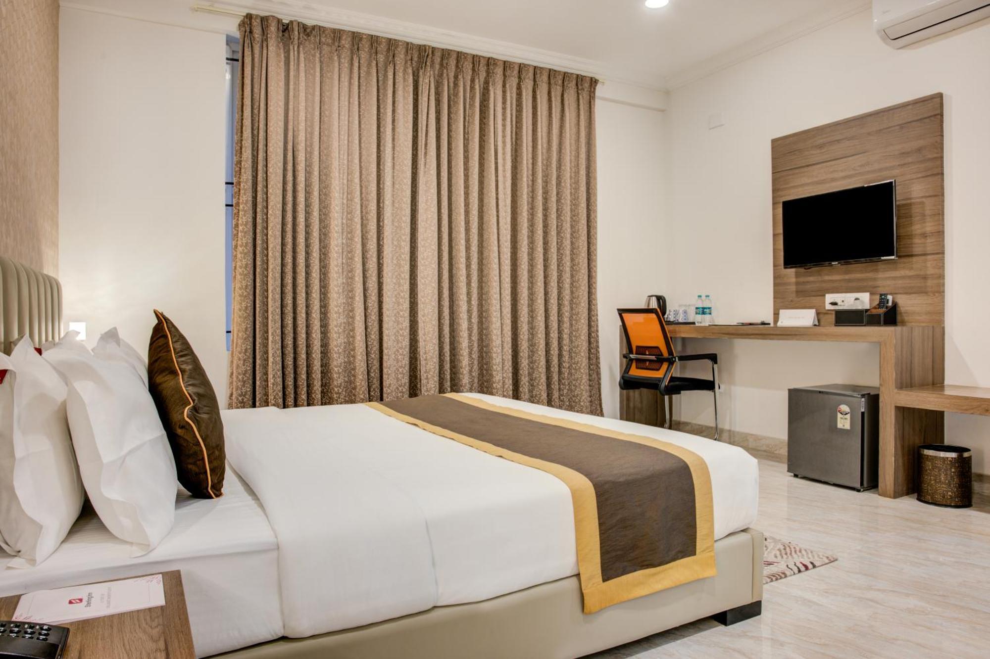 Hotel Sterling Inn Bangalore International Airport Yelahanka المظهر الخارجي الصورة
