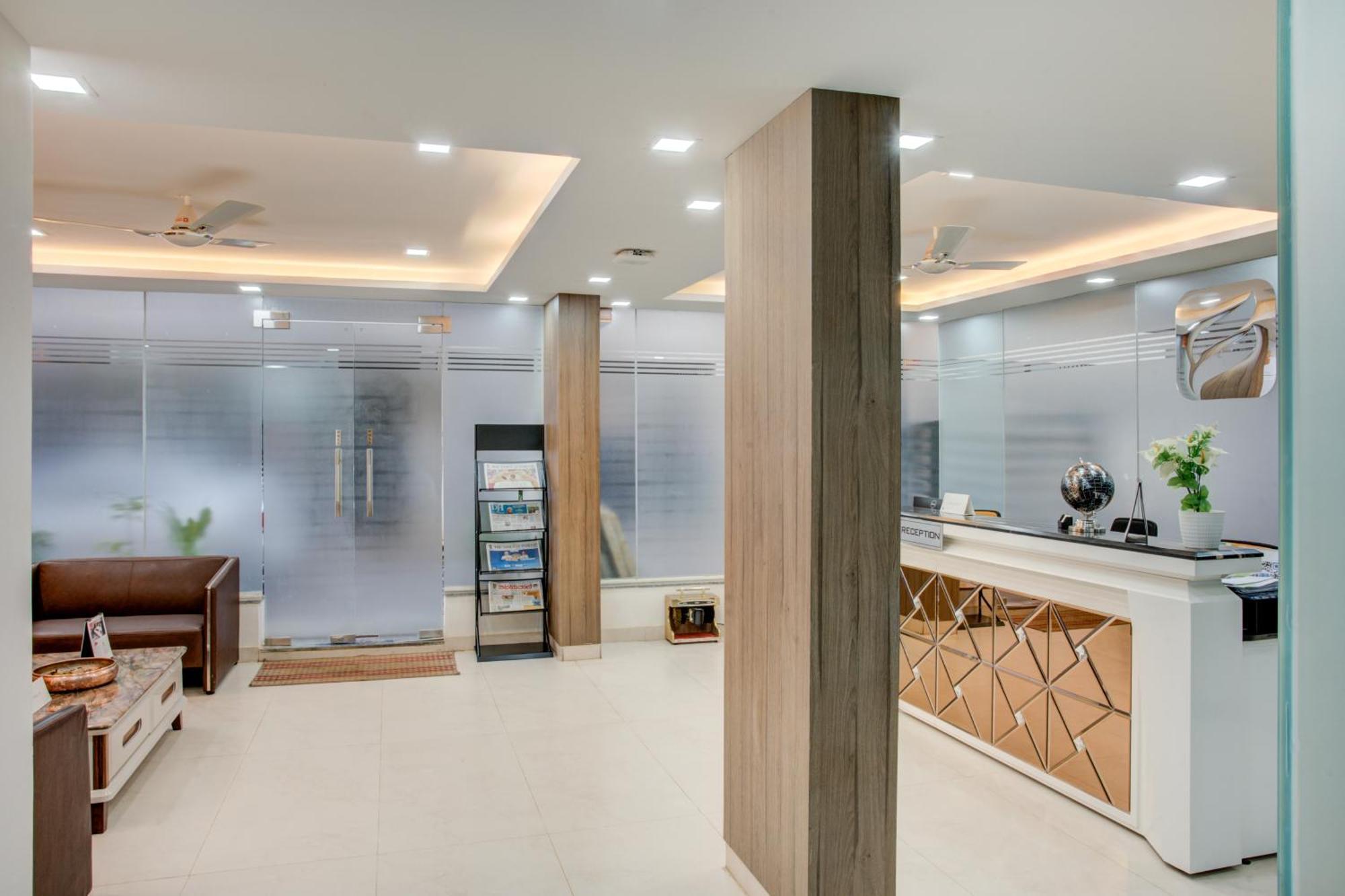 Hotel Sterling Inn Bangalore International Airport Yelahanka المظهر الخارجي الصورة